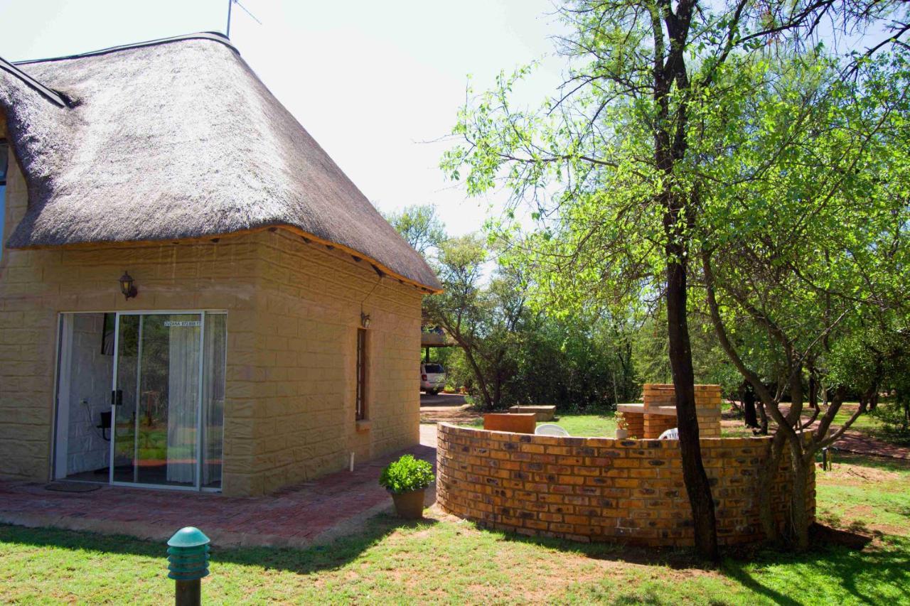 Suzie'S Loft - Nude - Suneden Family Naturist Resort Pretoria-Noord Buitenkant foto